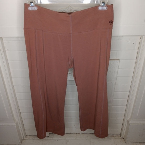 Mountain Hardwear Pants & Jumpsuits Mountain Hardwear Yoga Hiking